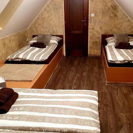 בקתה Roubenka Rozkos Nové Město nad Metují