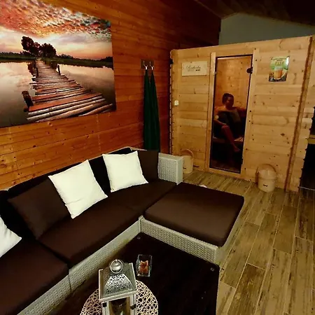 בקתה Roubenka Rozkos Nové Město nad Metují